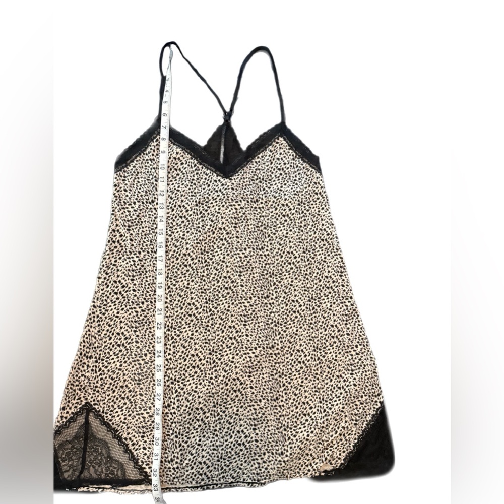 Victoria's Secret Animal Print Chemise with Black Lace NWOT - Picture 7 of 9